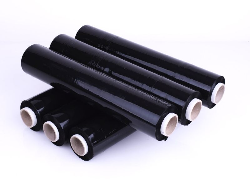 Folia stretch czarna, rolka  1,5 kg 50cm