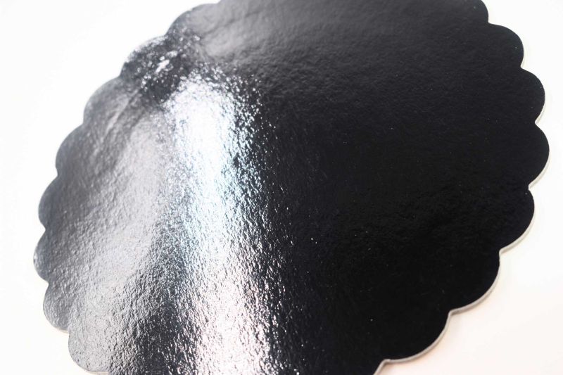 Podkłady pod tort 32cm, MOCNE  grubość 3mm, Złoto/Czarne -10 szt.